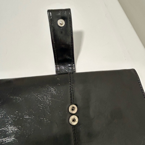 Kenneth Cole Reaction Black Wallet - Picture 10 of 12